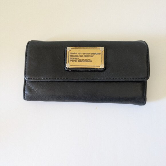 Marc by Marc Jacobs Wallet - Picture 1 of 12